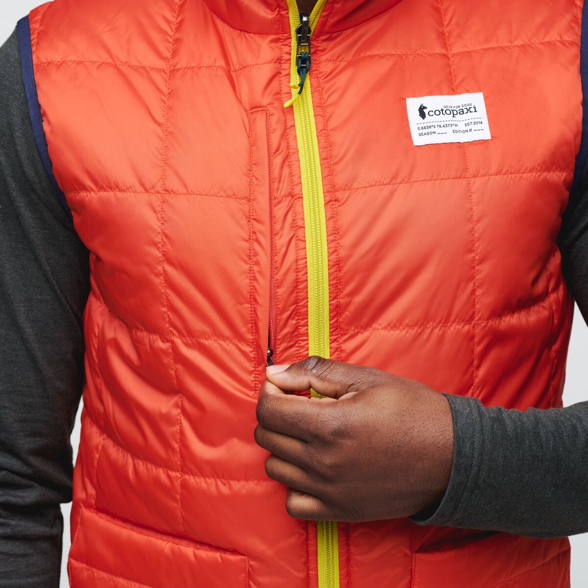 Teca Cálido Vest - Men's - Image 12
