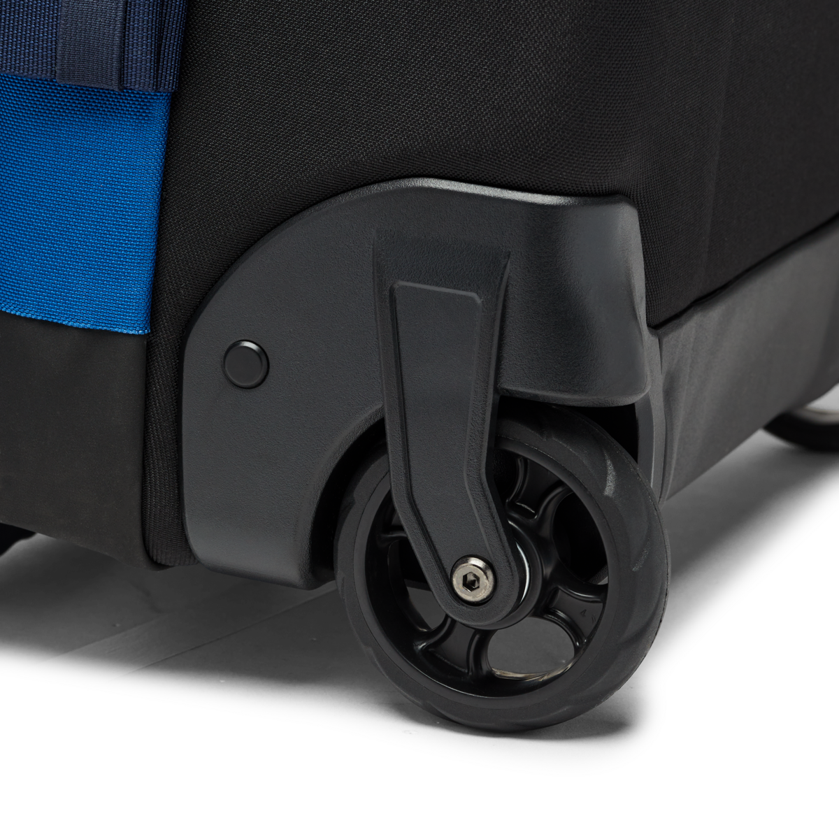 Allpa 38L Roller Bag - Image 6