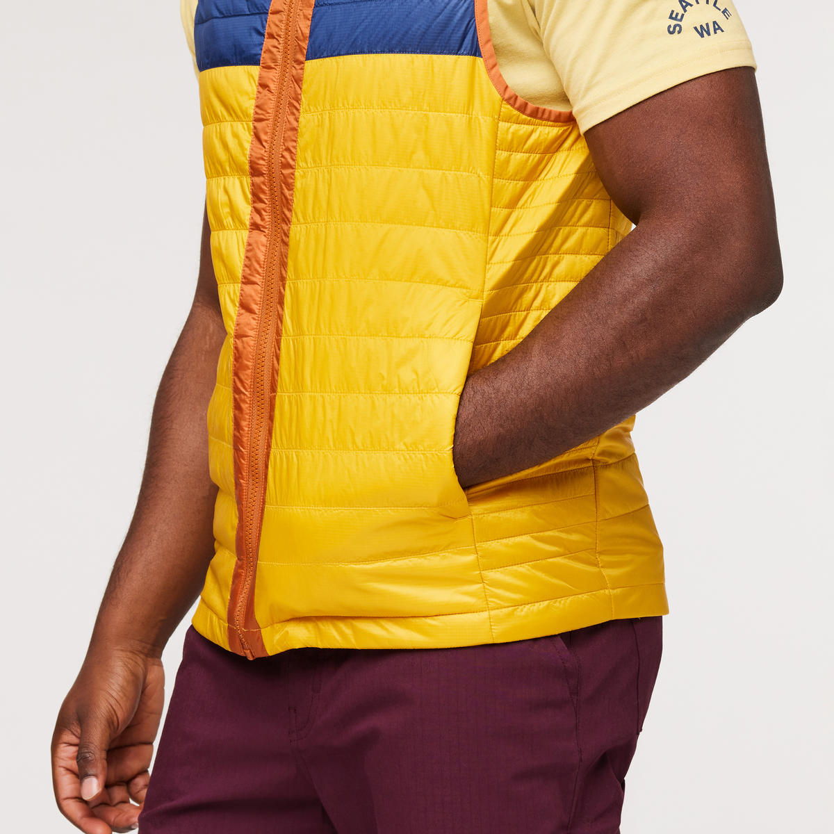 Capa Insulated Vest - Men's - Image 11