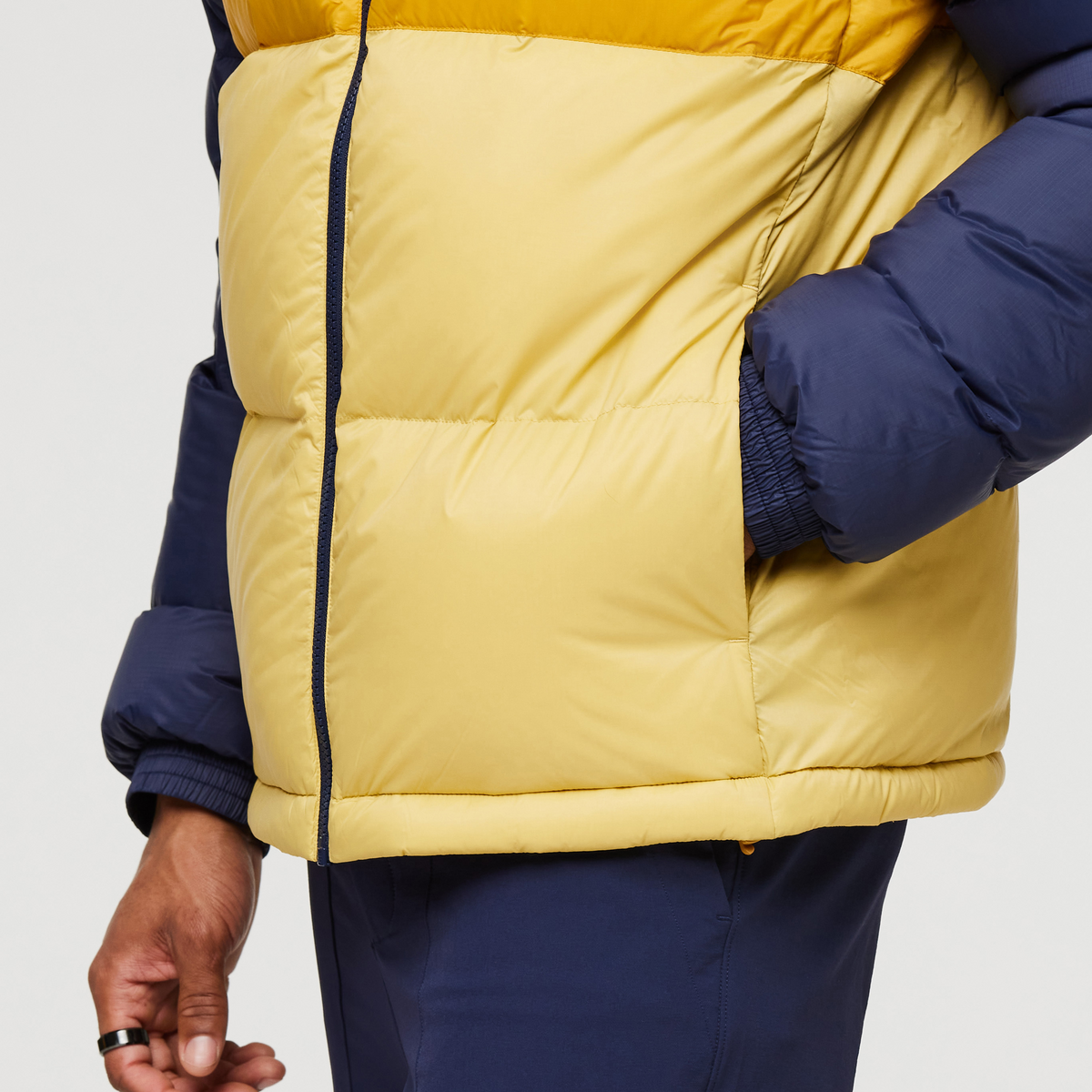 Solazo Down Hooded Jacket - Men's - Image 22
