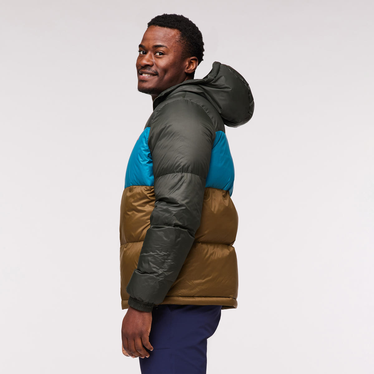Solazo Down Hooded Jacket - Men's - Image 28