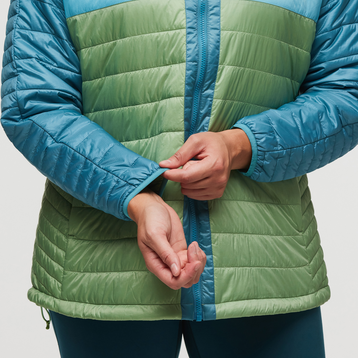 Capa Insulated Hooded Jacket - Women's - Image 9