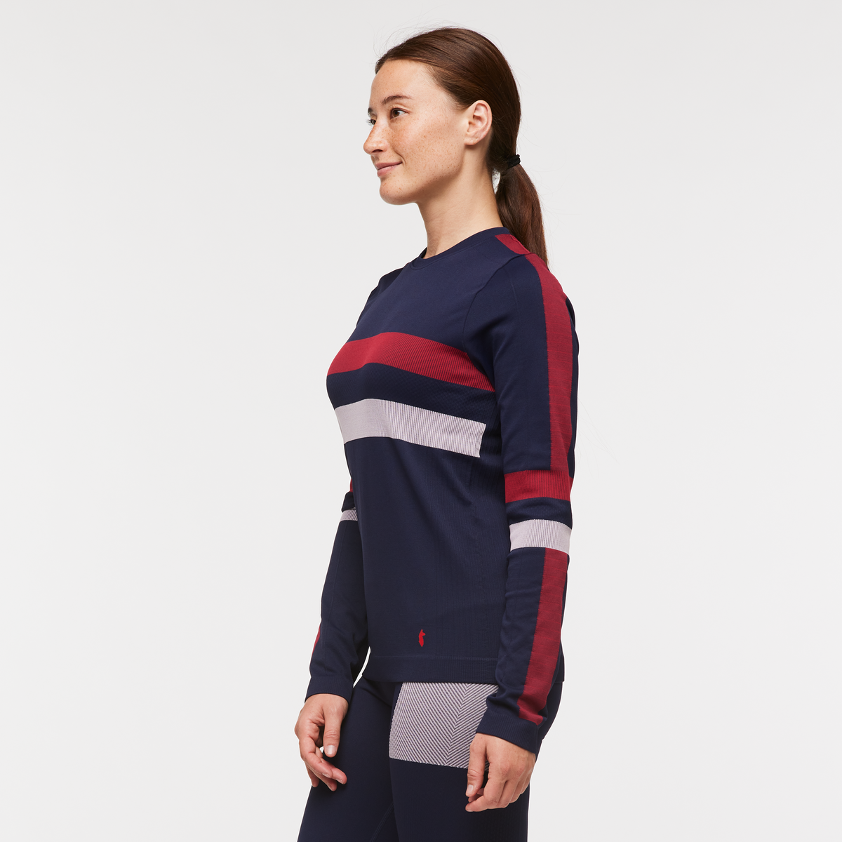 Debajo Seamless Baselayer Crew - Women's - Image 3