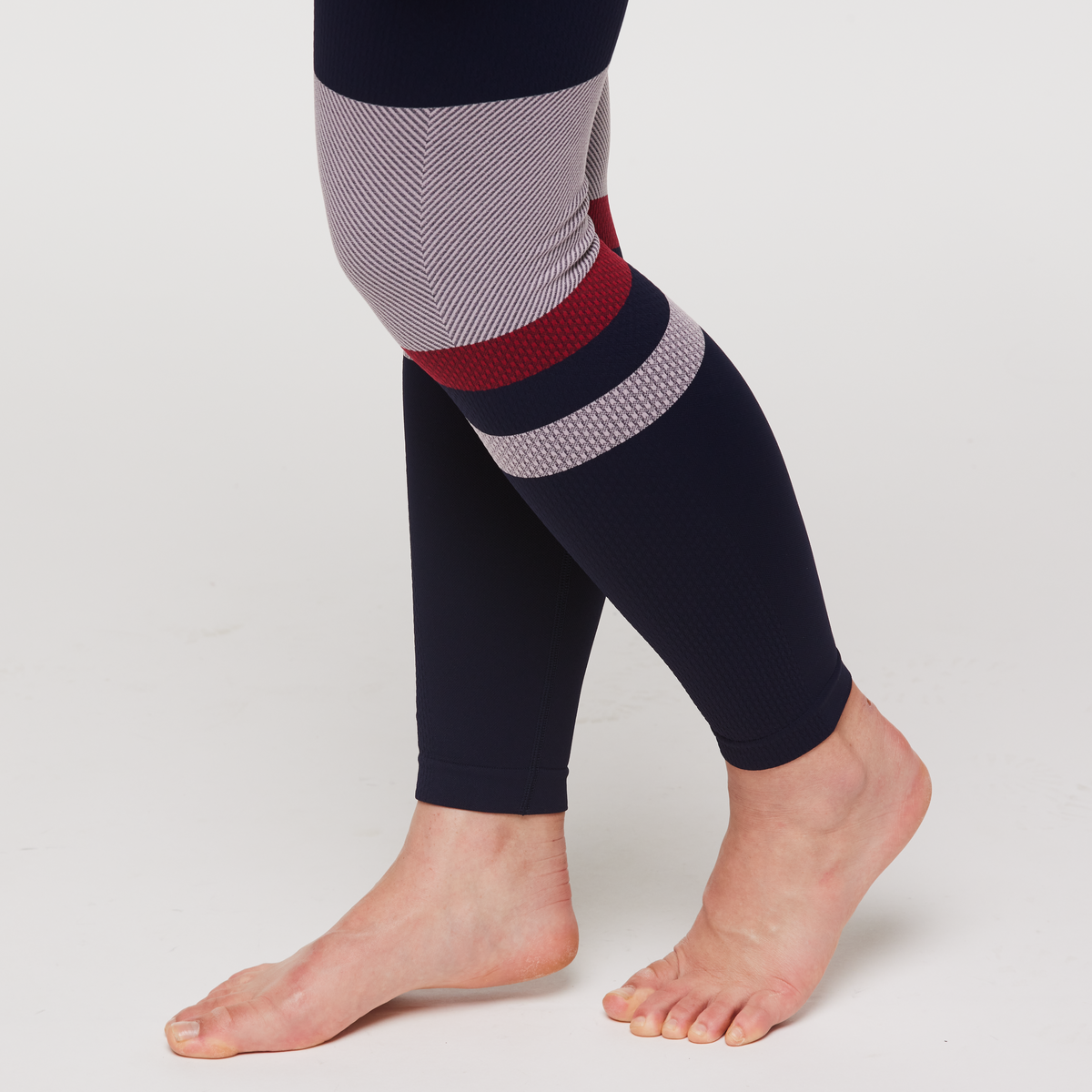 Debajo Seamless Baselayer Tight - Women's - Image 12