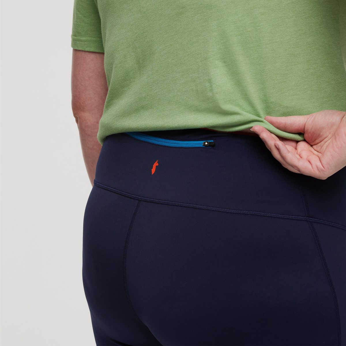 Mari Tight - Women's - Image 31