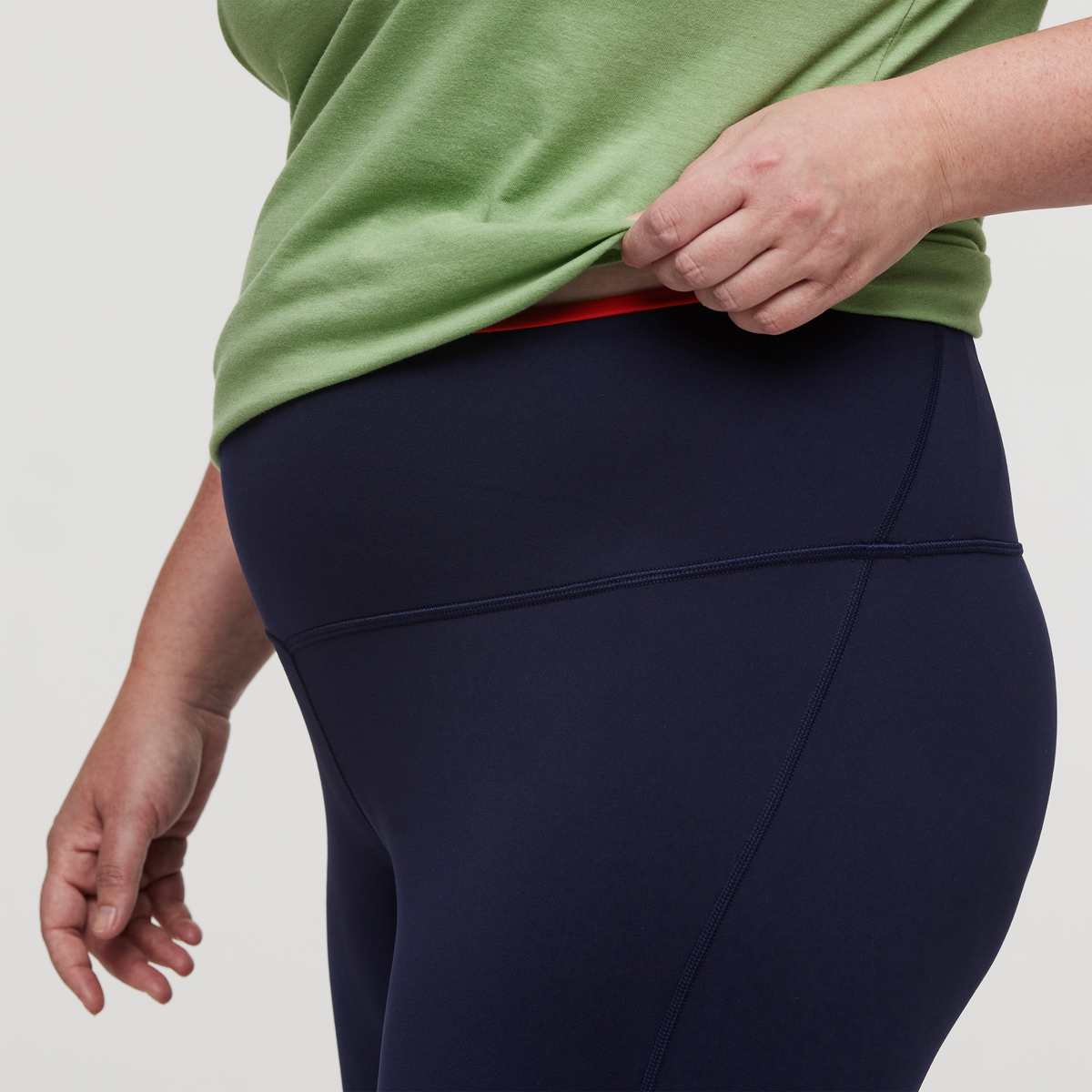 Mari Tight - Women's - Image 32