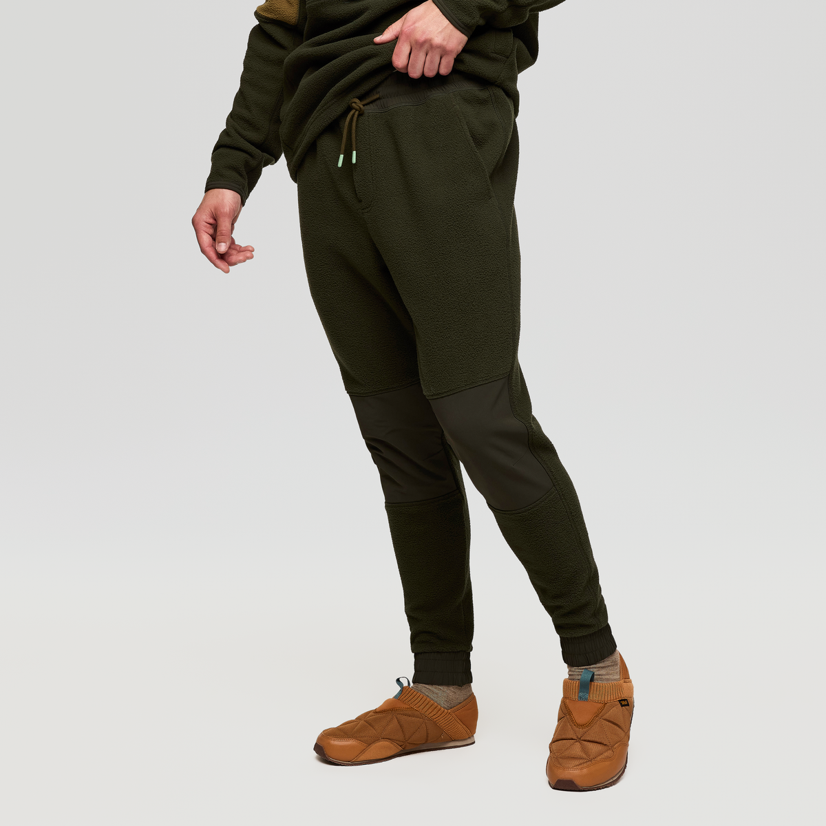 Abrazo Fleece Jogger - Men's - Image 14
