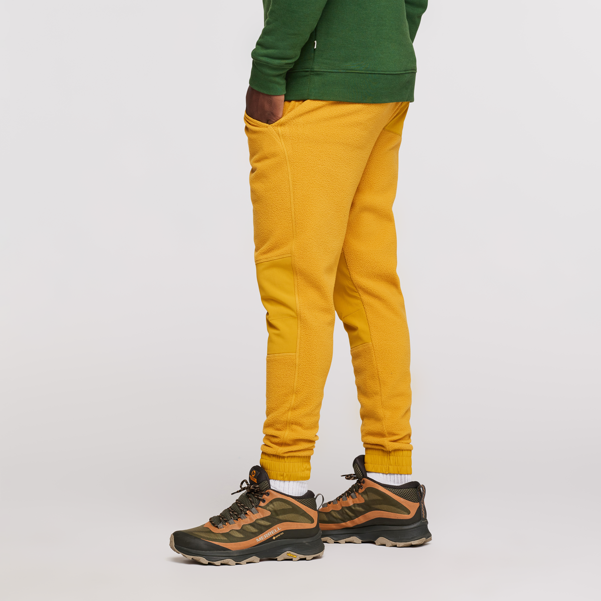 Abrazo Fleece Jogger - Men's - Image 11