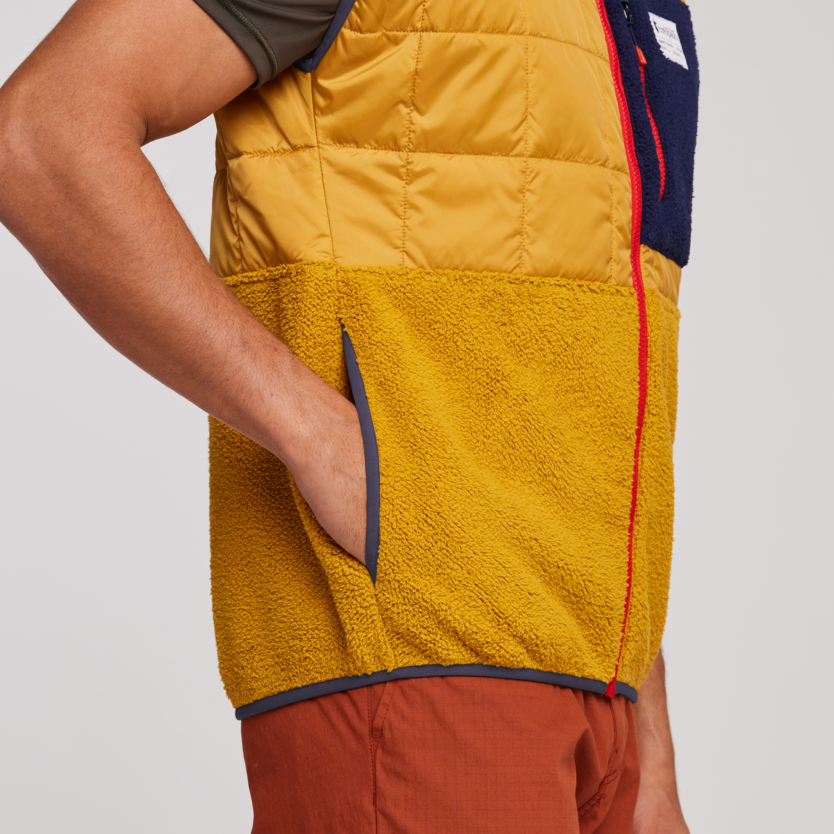 Trico Hybrid Vest - Men's - Image 12