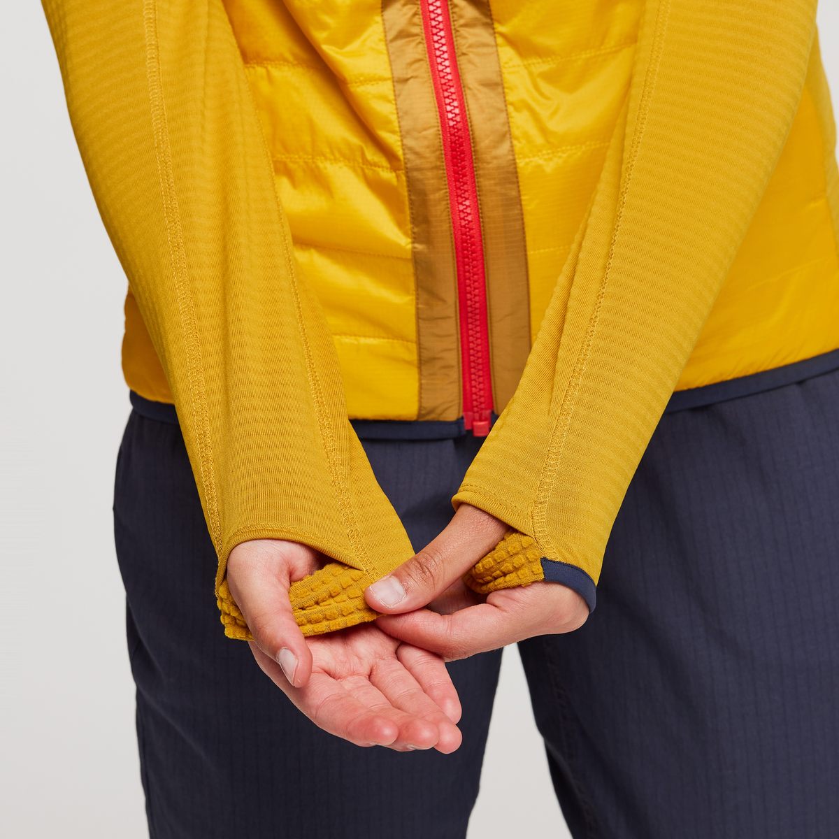 Capa Hybrid Insulated Hooded Jacket - Women's - Image 27