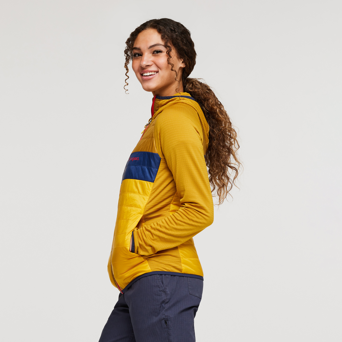 Capa Hybrid Insulated Hooded Jacket - Women's - Image 23