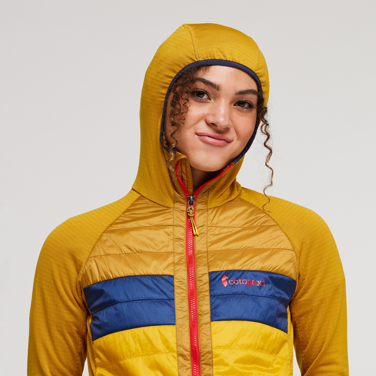 Capa Hybrid Insulated Hooded Jacket - Women's - Image 25