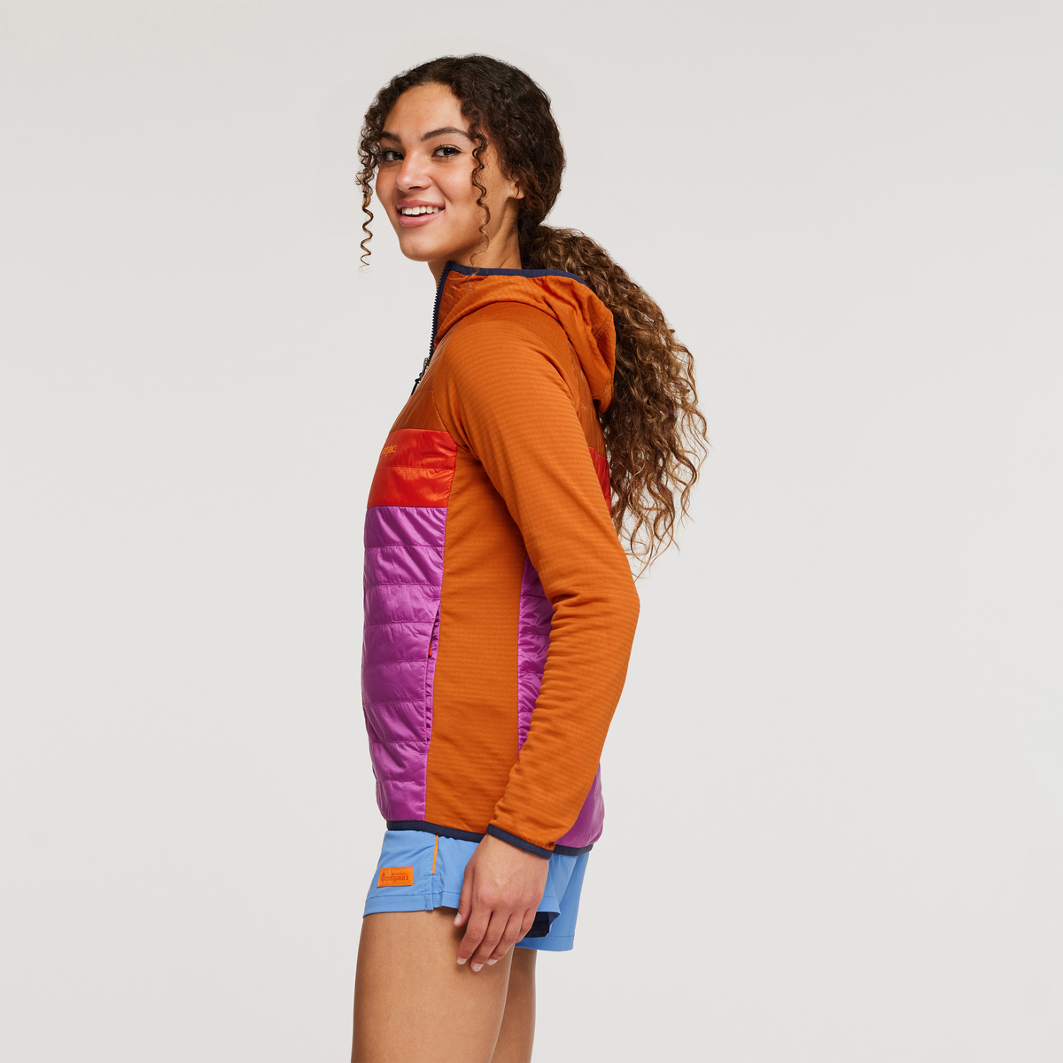 Capa Hybrid Insulated Hooded Jacket - Women's - Image 13