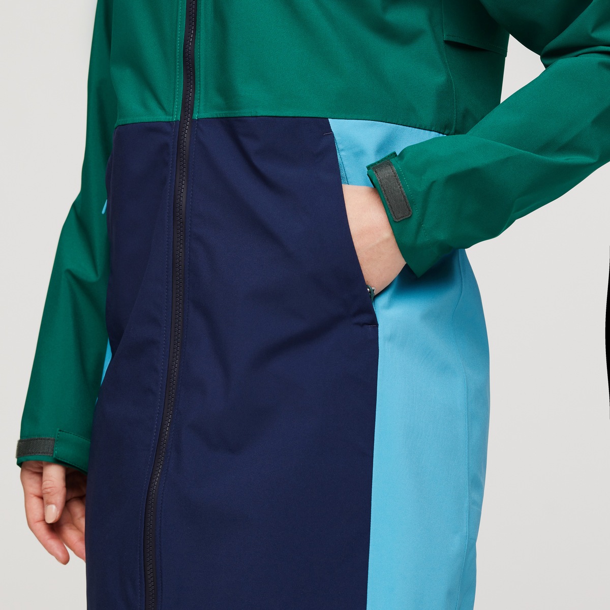 Cielo Rain Trench - Women's - Image 8