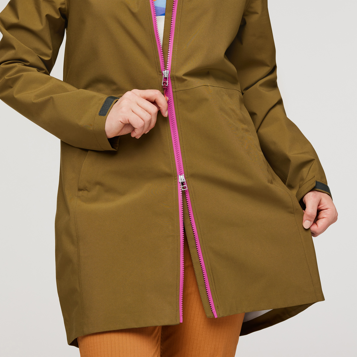 Cielo Rain Trench - Women's - Image 32