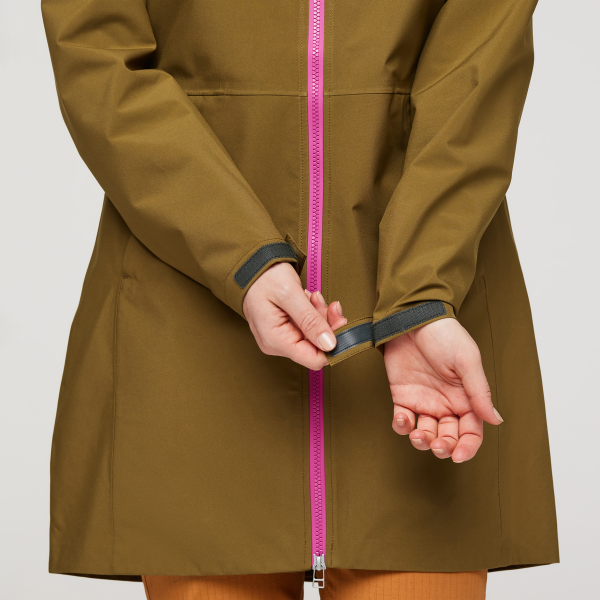 Cielo Rain Trench - Women's - Image 28