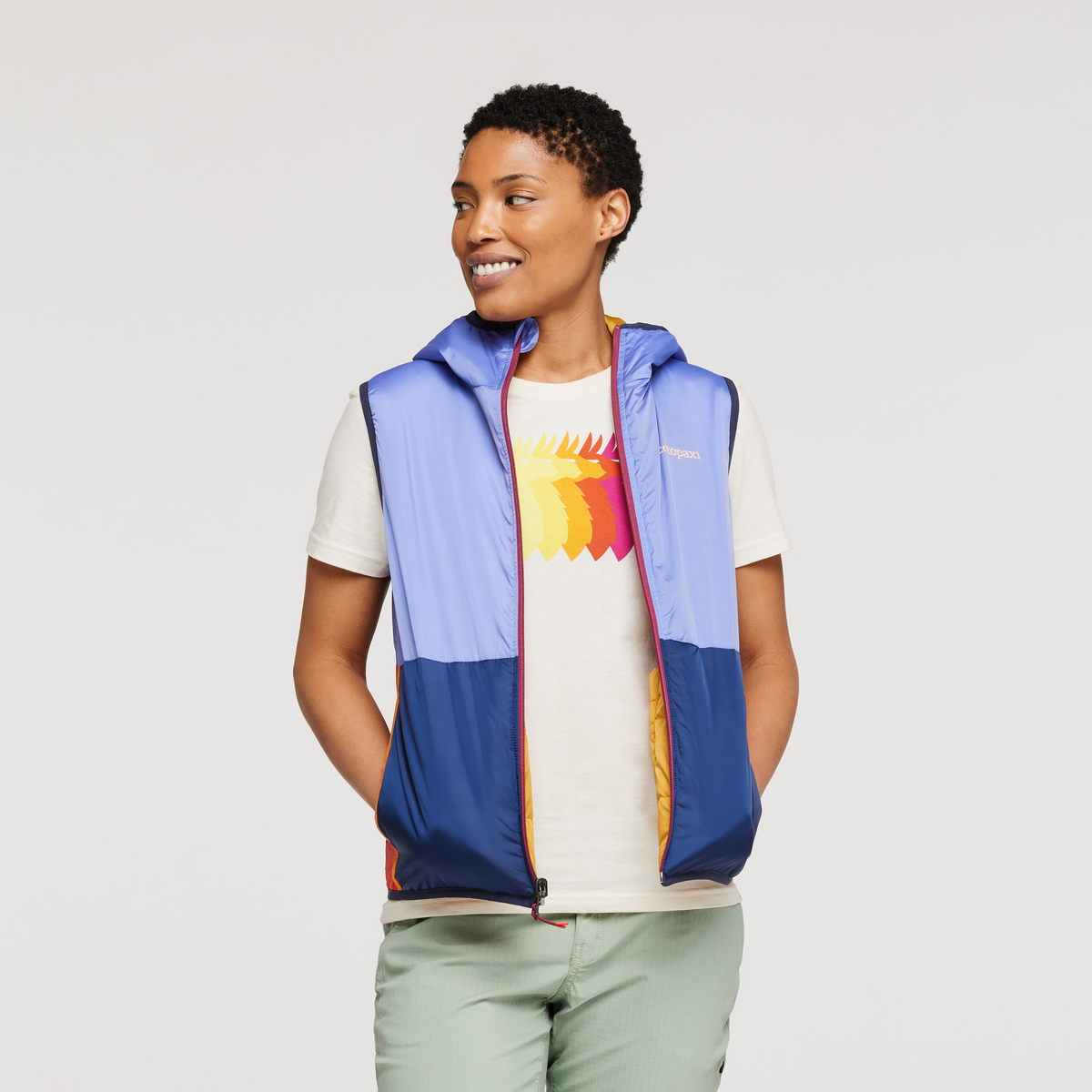 Alternative view of Teca Cálido Reversible Hooded Vest - Women's