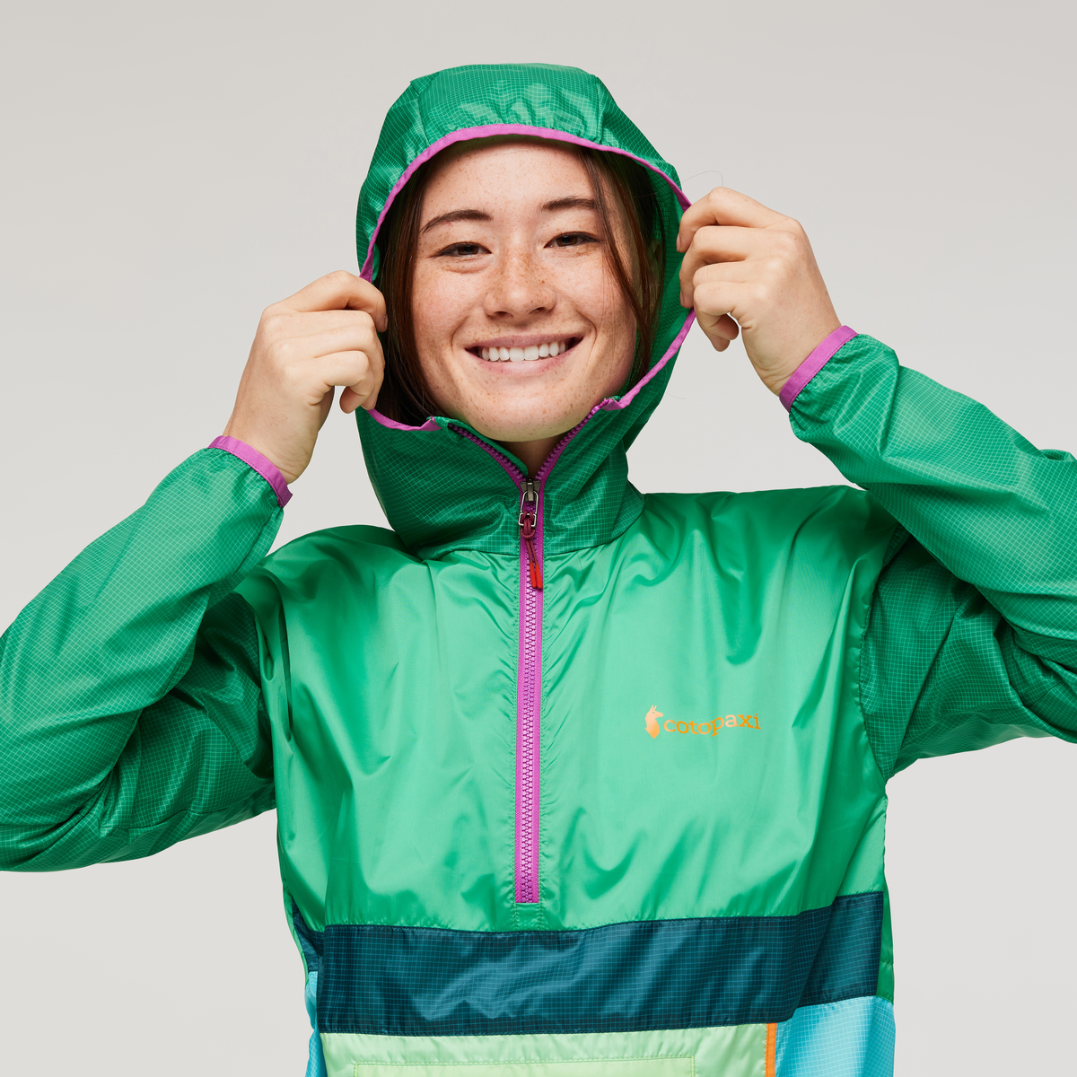 Teca Half-Zip Windbreaker - Women's - Image 13