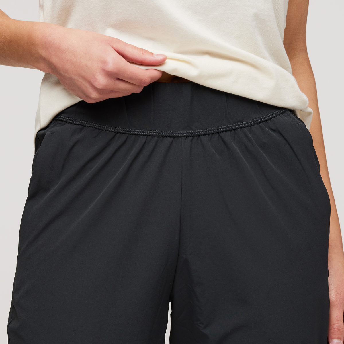 Veza Adventure Jogger - Women's - Image 5