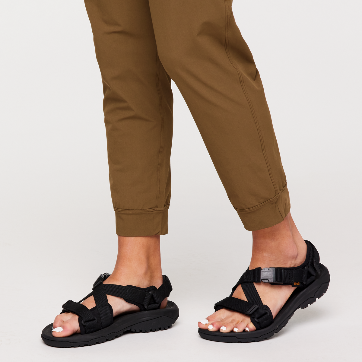 Veza Adventure Jogger - Women's - Image 22