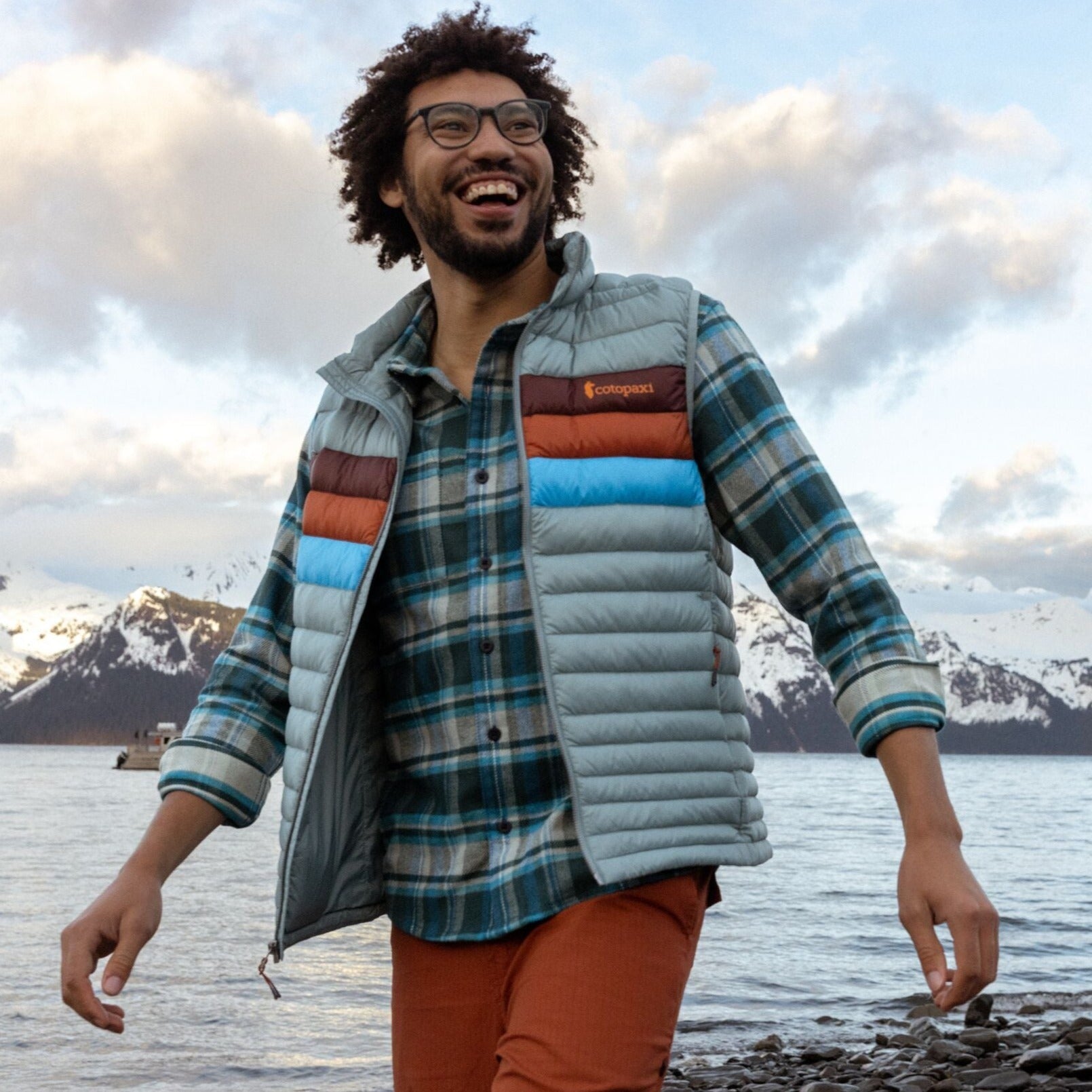 Fuego Down Vest - Men's - Image 16