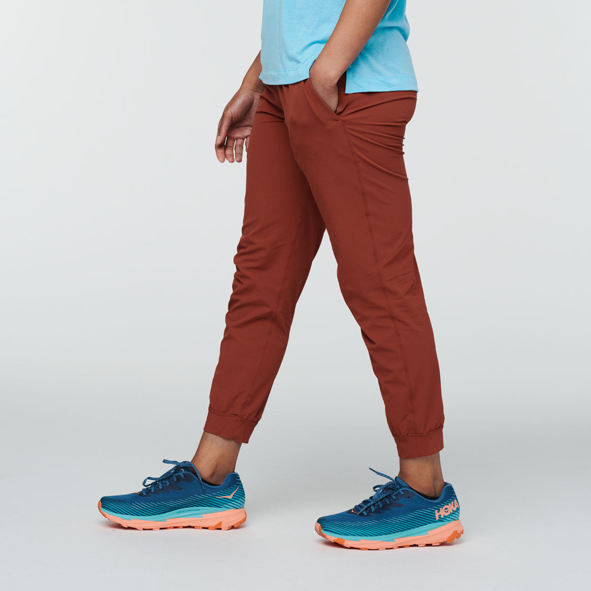 Veza Adventure Jogger - Women's - Image 10