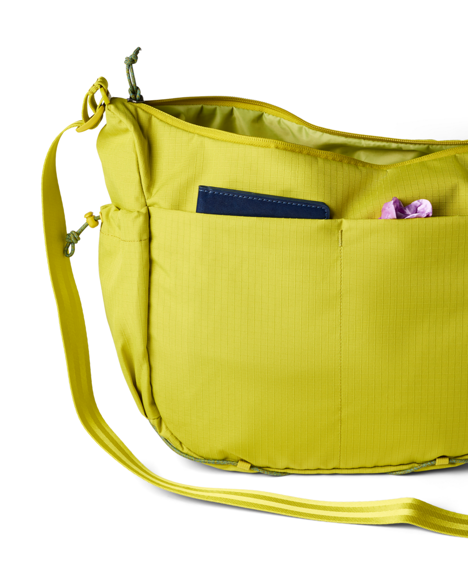 Viaje 12L Shoulder Bag - Image 4