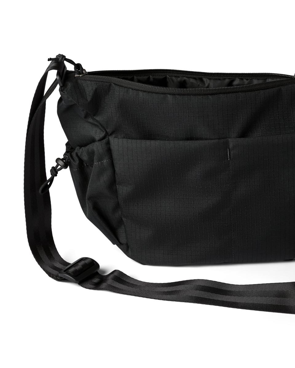 Viaje 9L Shoulder Bag - Image 9