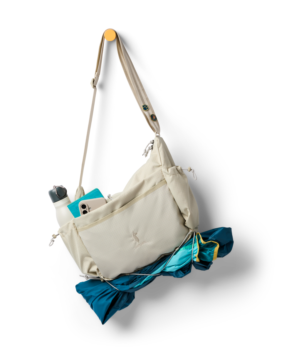 Viaje 9L Shoulder Bag - Image 17