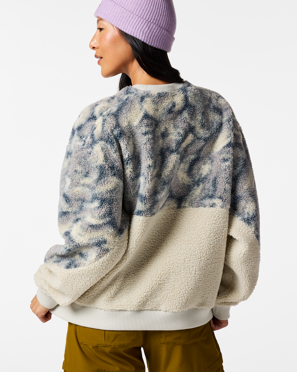 Amigazo Fleece Crew - Women's - Image 10