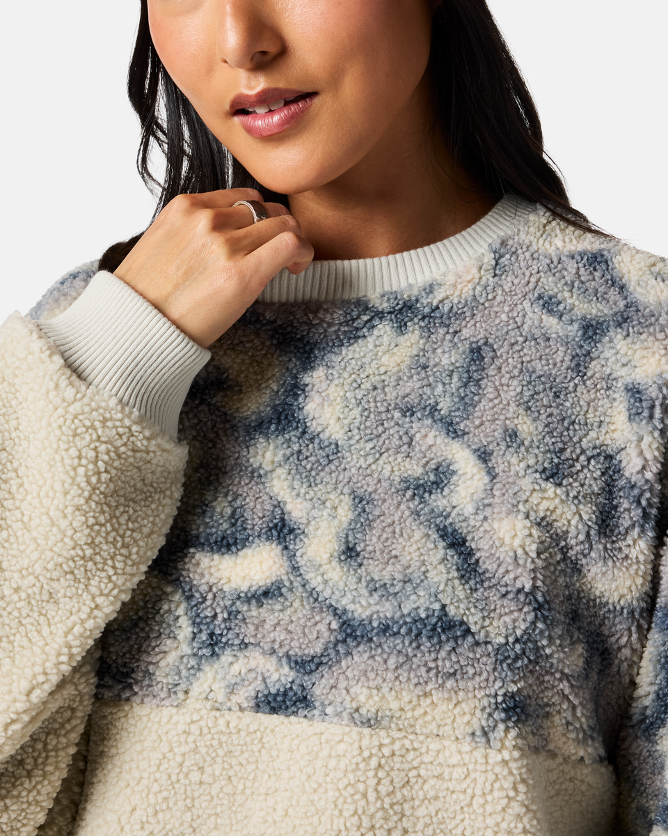 Amigazo Fleece Crew - Women's - Image 11